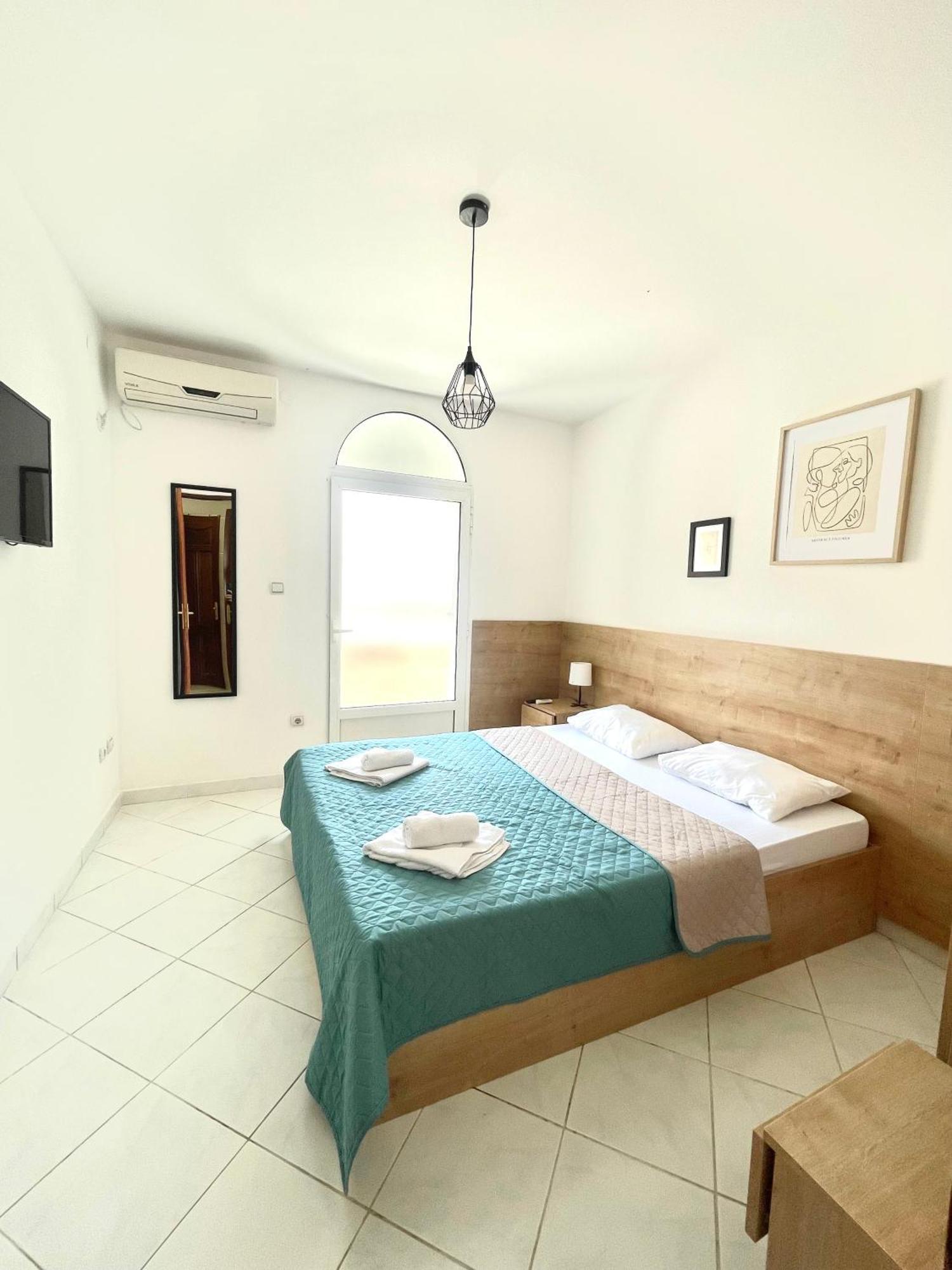 Azzur Apartment Petrovac