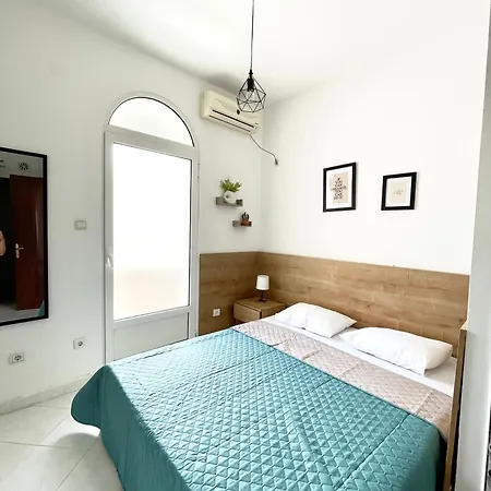 Azzur Apartments Petrovac Exterior photo